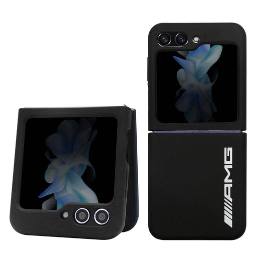 Galaxy Z Flip 5 Kılıf AMG Magsafe Şarj Özellikli Büyük Logo Dizayn Orjinal Lisanslı Kılıf Siyah