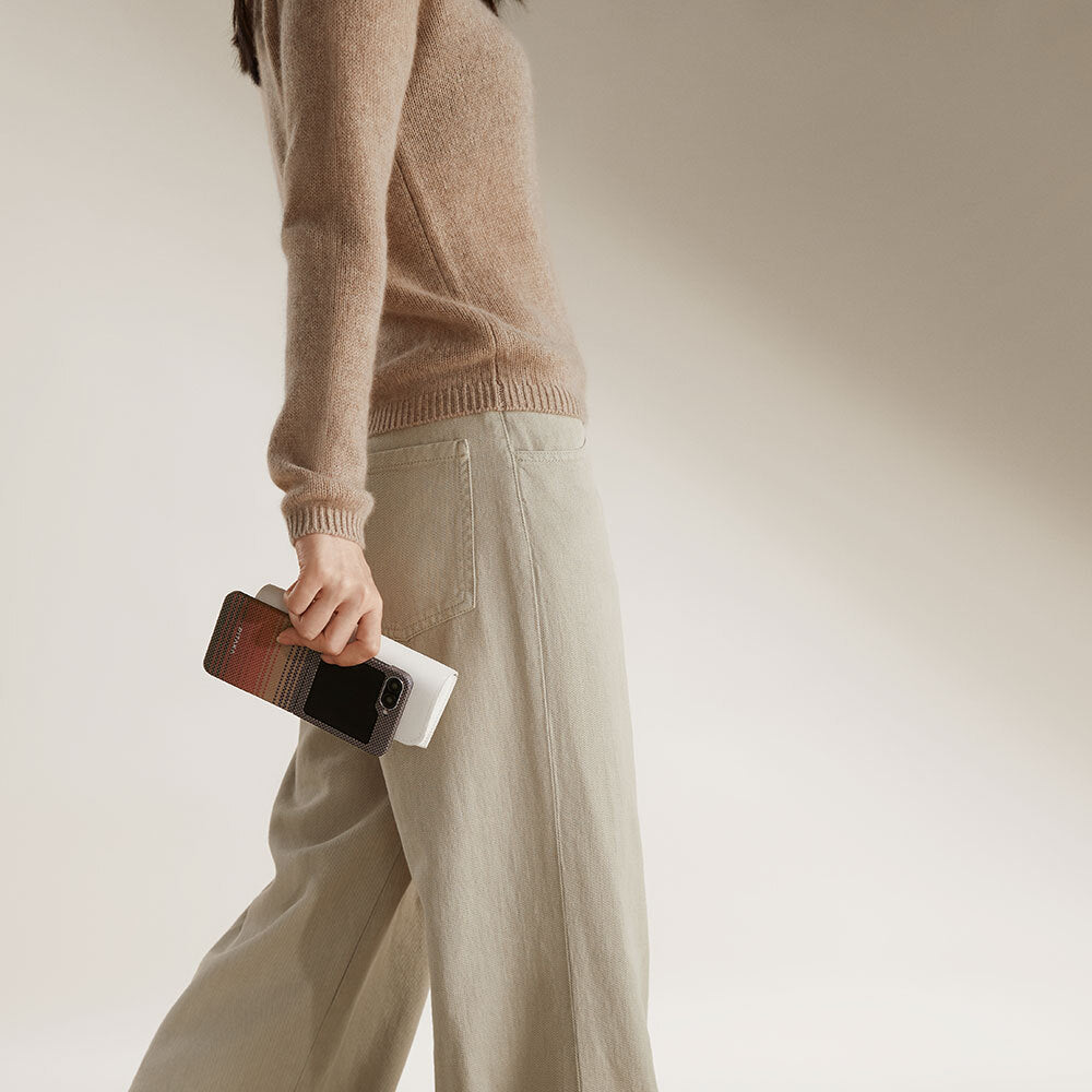 Galaxy Z Flip 6 Kılıf Magsafe Şarj Özellikli Aramid Fiber Pitaka Tactile Woven Sunset-Moonrise Serisi Sunset Kılıf Kahverengi