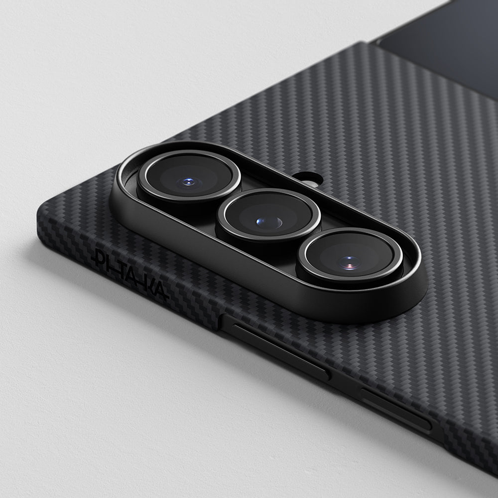 Galaxy Z Flip 7 Kılıf M-safe Şarj Özellikli 600D Aramid Fiber Pitaka Ultra-Slim Classic Serisi Black-Grey Twill Kapak Siyah-Gri