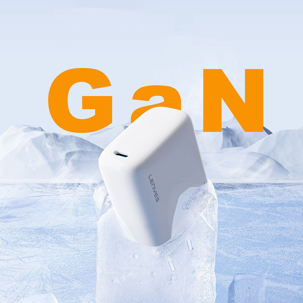Lenyes LCH91 Type-C ve USB GaN Teknolojili PD Hızlı Şarj Özellikli Şarj Başlığı 20W Beyaz