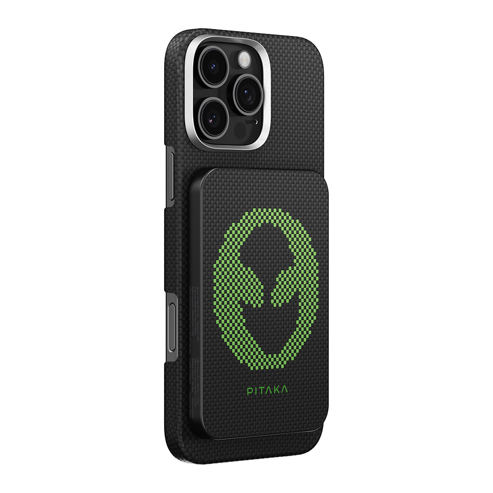 Pitaka Tactile Woven Qi2 Şarj Teknolojili Aramid Fiber M-Safe Powerbank 15W 5000mAh Siyah-Yeşil