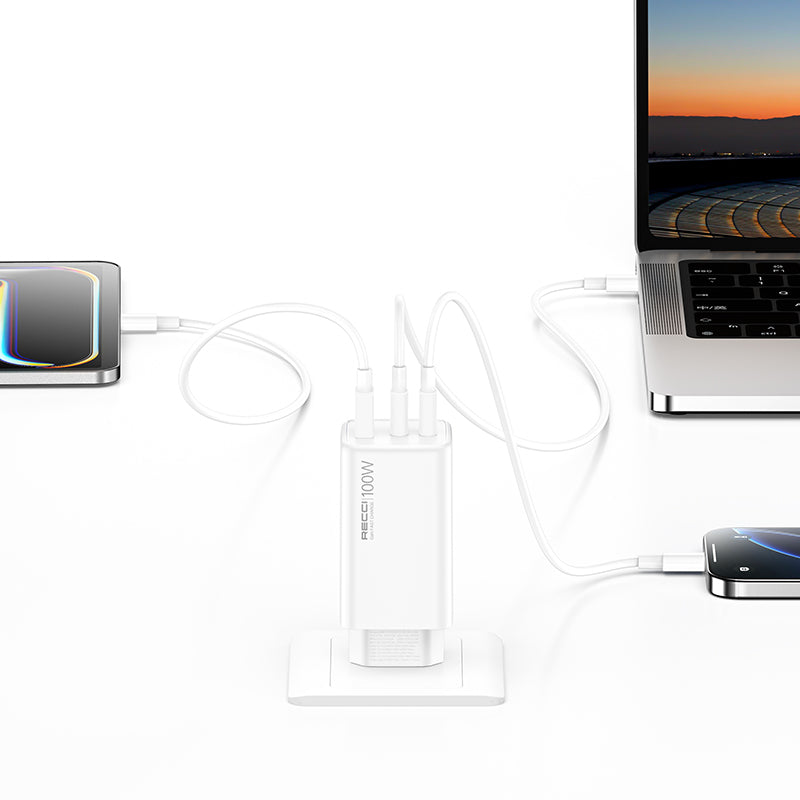 Recci RC110E Type-C PD & USB-A GaN Teknolojili QC3.0 Hızlı Şarj Başlığı 100W Beyaz