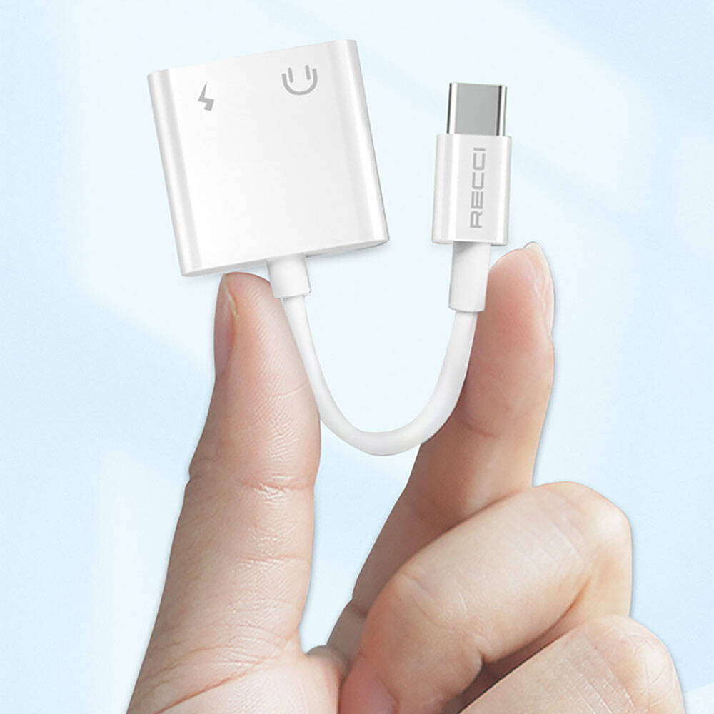 Recci RDS-A09 Type-C PD3.0 2in1 Şarj ve Ses Adaptörü Beyaz