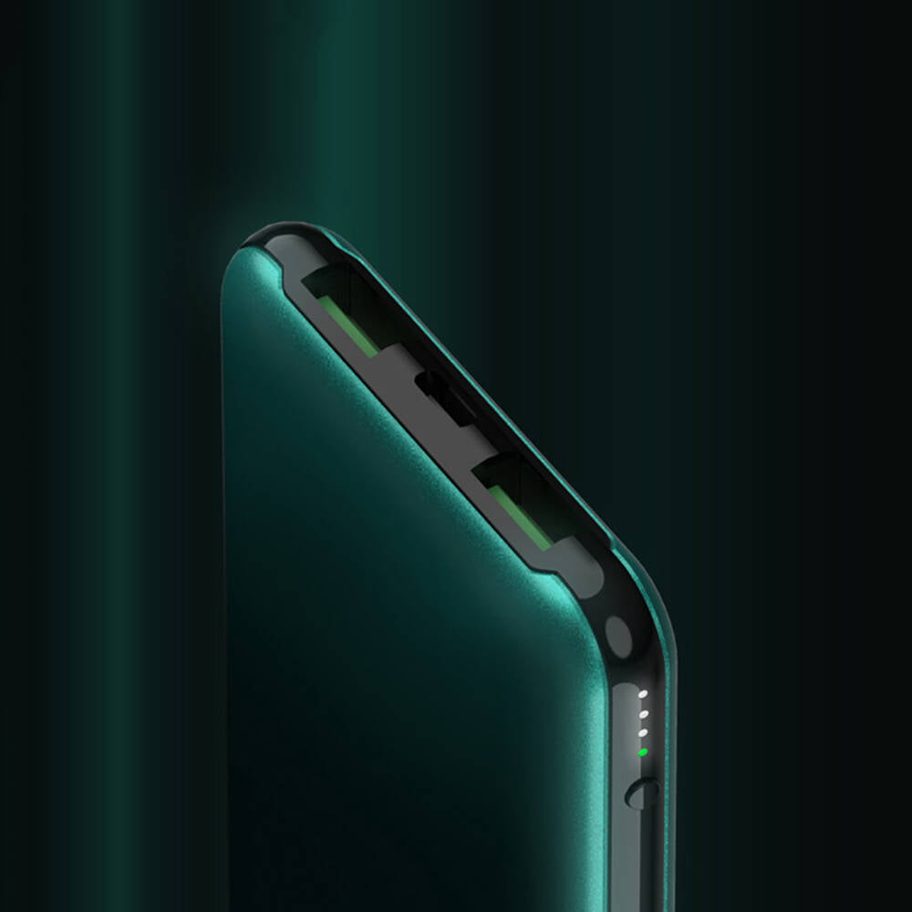 Recci RPB-P05 Greeny Serisi LED Işık Göstergeli Hızlı Şarj Özellikli Taşınabilir Powerbank 22.5W 10000mAh Kırmızı