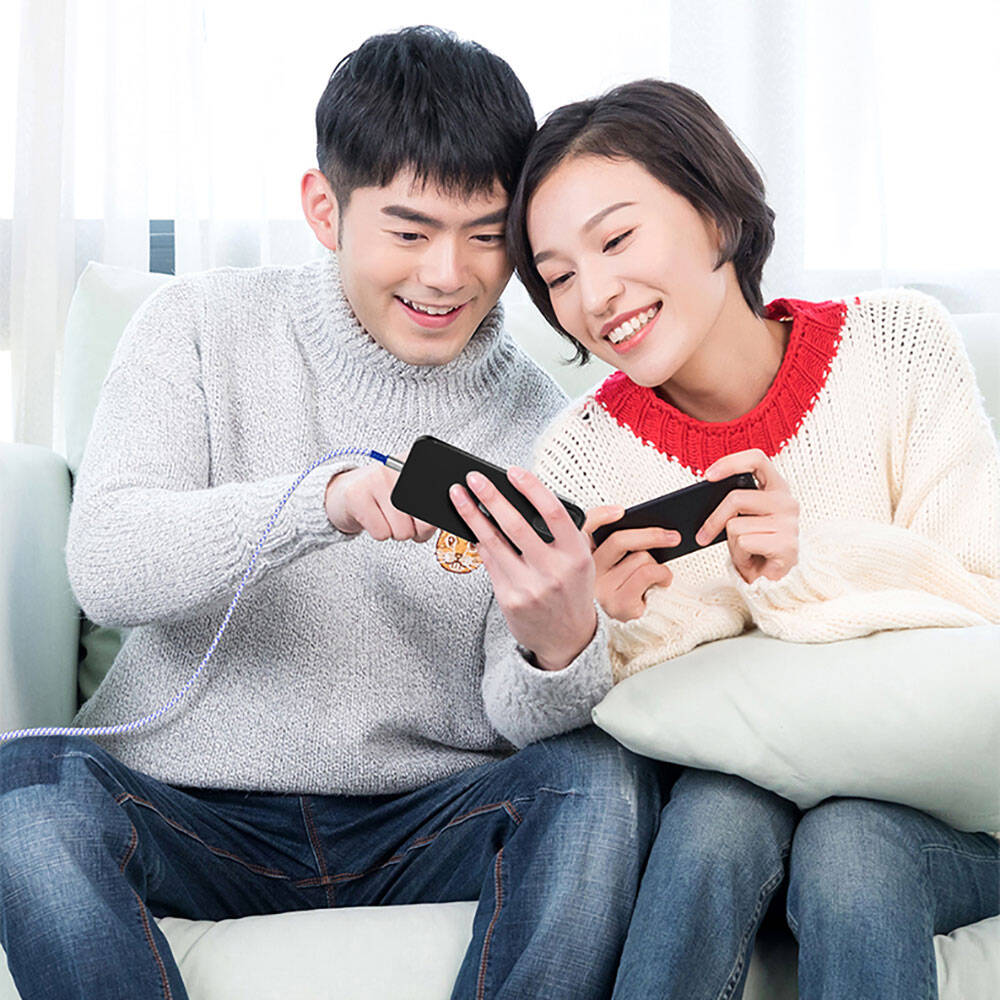 Recci RTC-N33M Instant Serisi USB-A to Micro 2.4A Hızlı Şarj Özellikli Şarj ve Data Kablosu 2M Gümüş