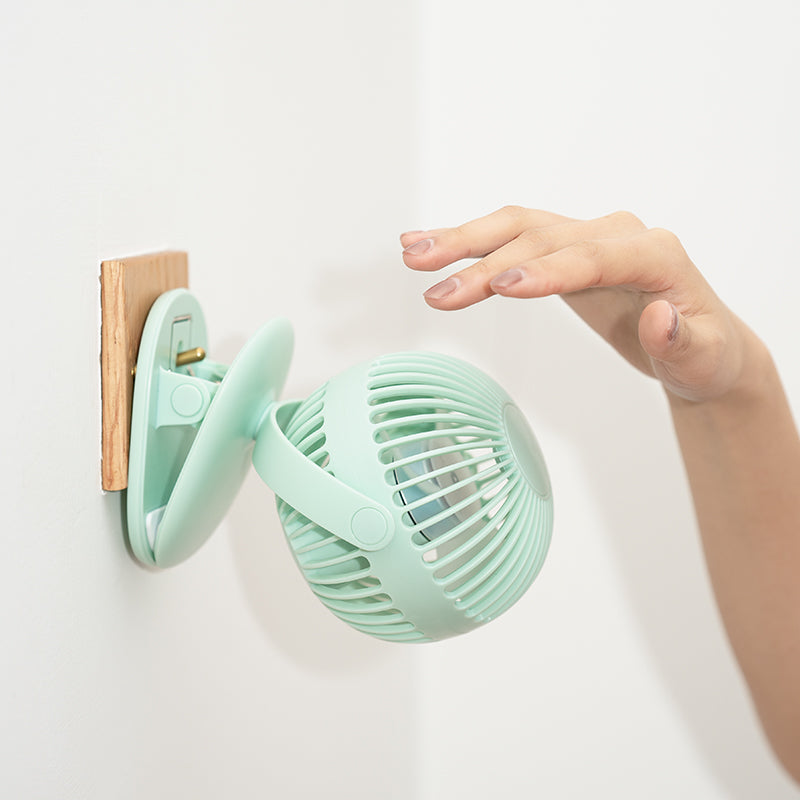 Wiwu FS03 Taşınabilir Şarjlı Kıskaç Aparatlı Masa Üstü Fan Yeşil