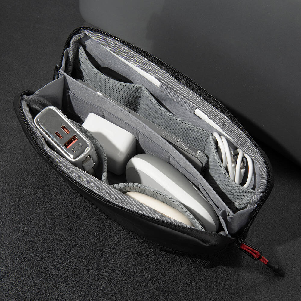 Wiwu Warriors Tech Pouch X Dupont Cordura 1000D Naylon Kumaş Macbook Aksesuar Çantası Siyah